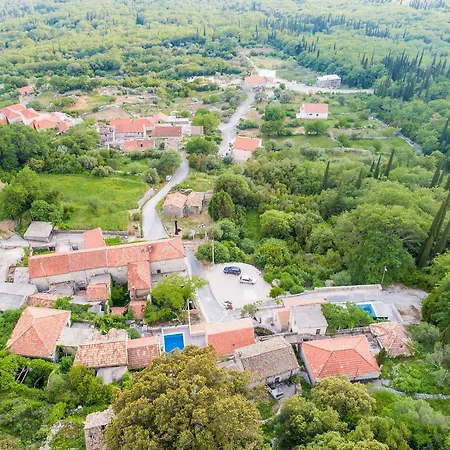 Luciana Villa Cavtat